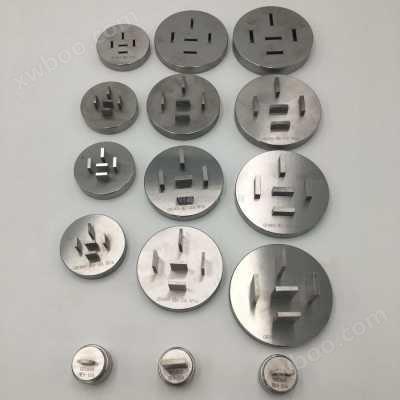 深圳德邁盛硬(ying)度(du)鋼插(cha)頭(tou)插座(zuo)量(liang)規(gui)GB1002GB1003