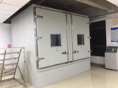 砂塵(chen)試驗(yan)箱(xiang)（步(bu)入(ru)式(shi)砂(sha)塵(chen)箱(xiang)）