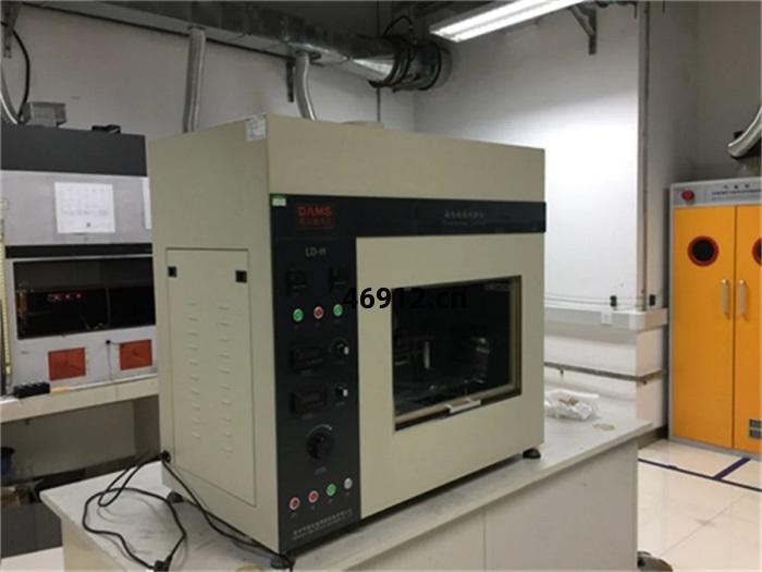 漏(lou)電起痕(hen)試驗儀的操(cao)作(zuo)維(wei)護(hu)